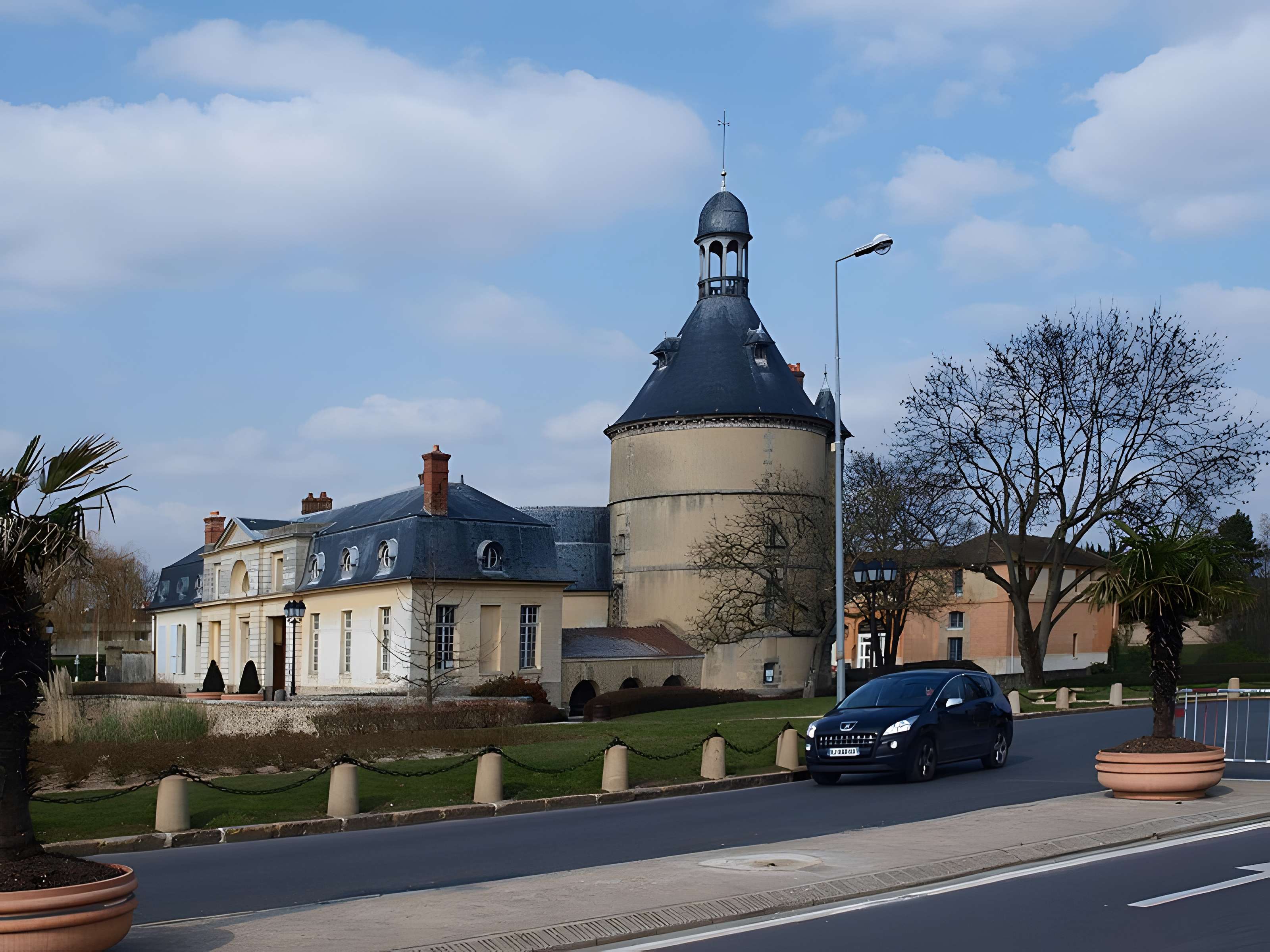 Château de Sainte-Geneviève-des-Bois