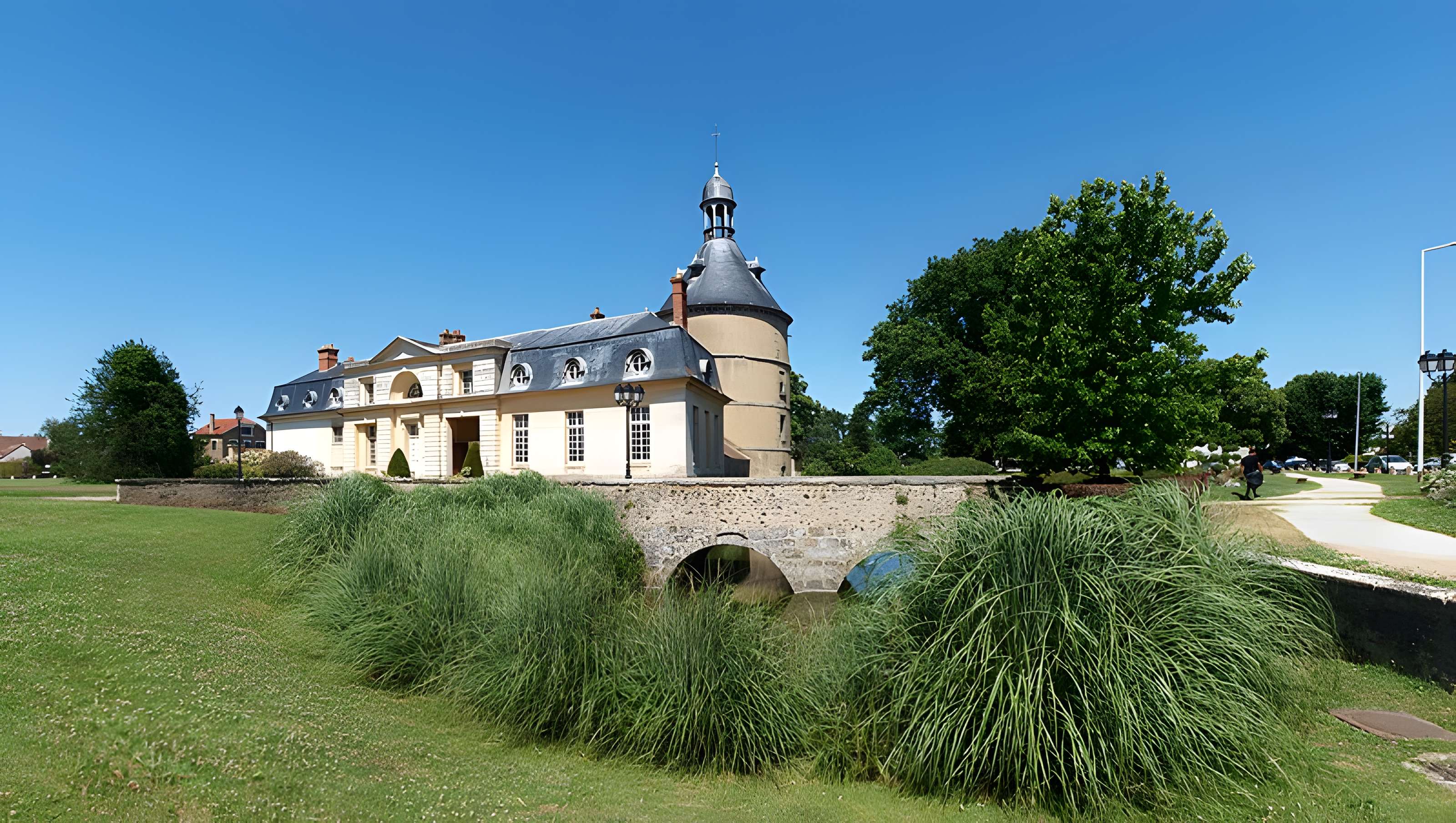 Château de Sainte-Geneviève-des-Bois