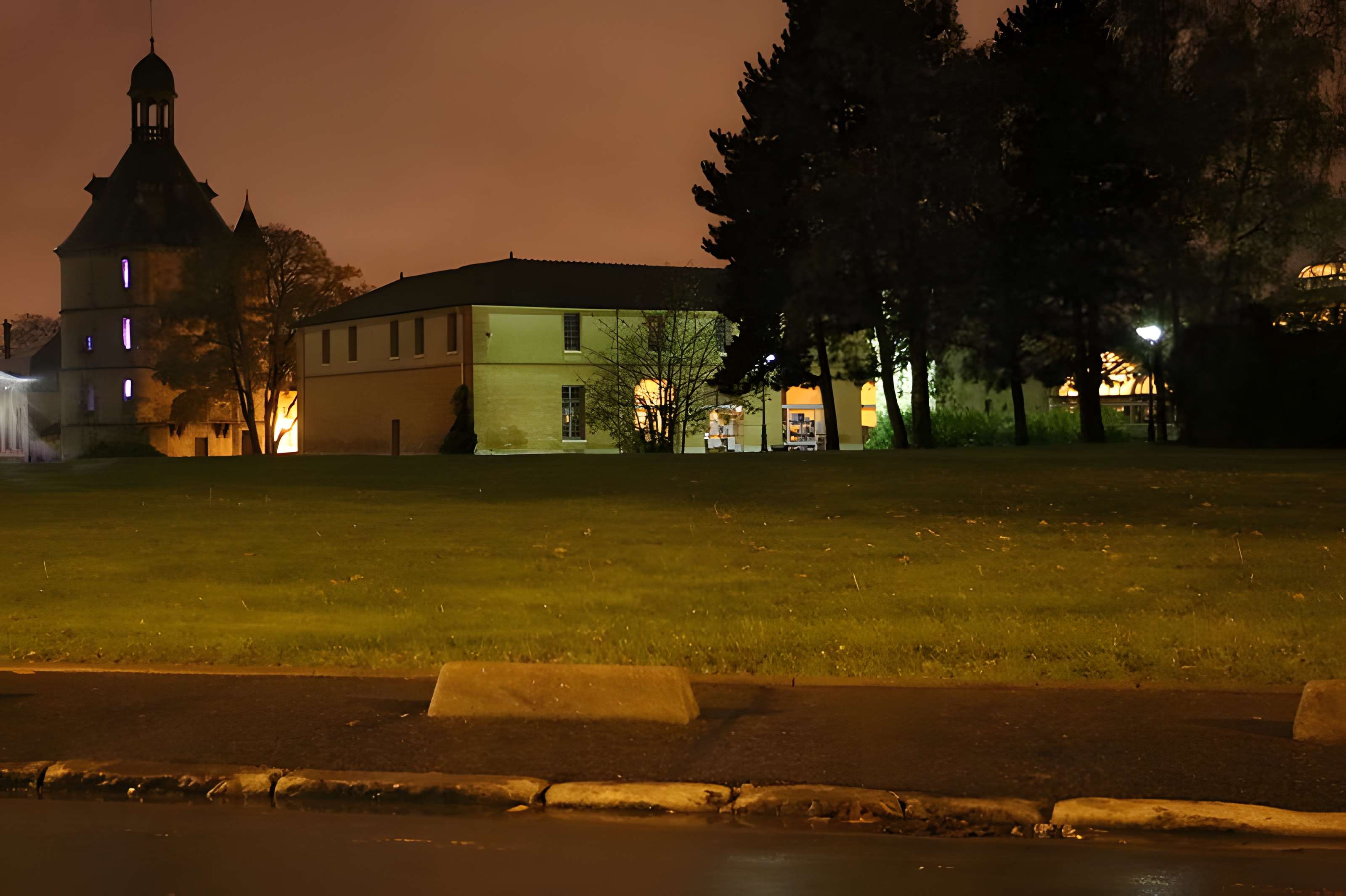 Château de Sainte-Geneviève-des-Bois