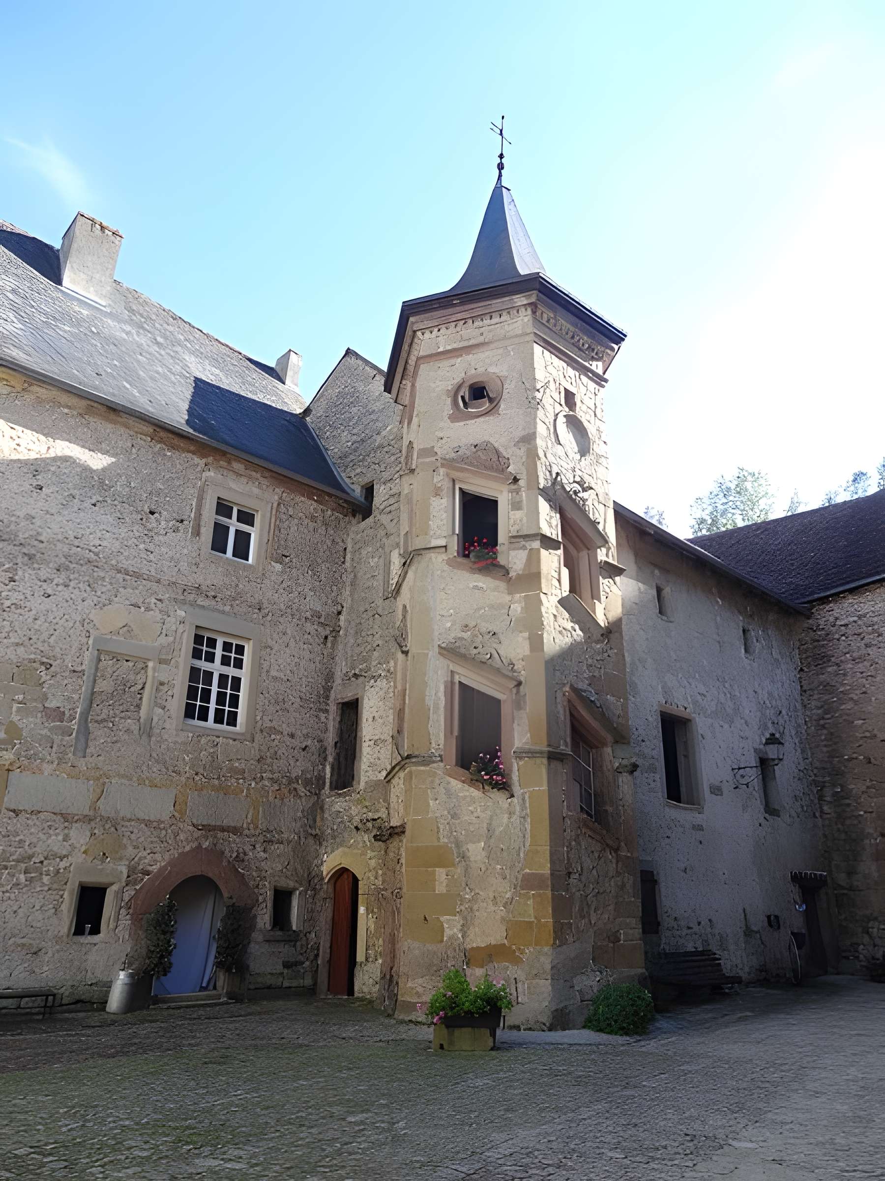 Château de Saint-Sixte