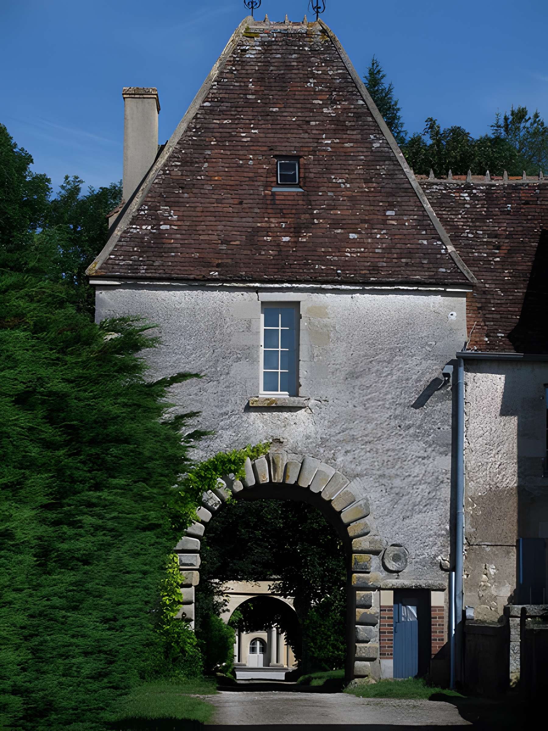 Château de Sauvages à Beaumont-la-Ferrière
