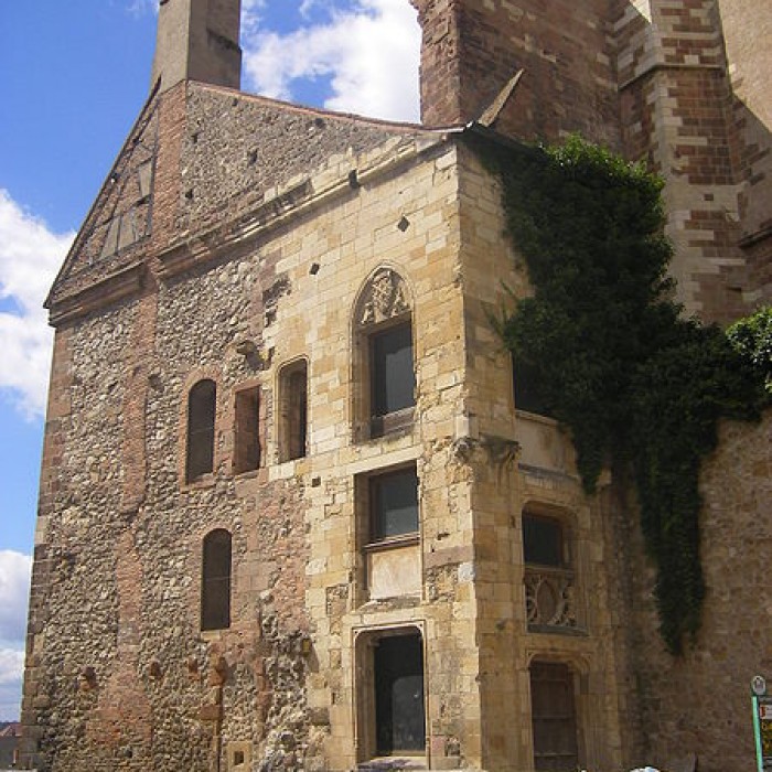 Photo de Ancien château ou Palais des ducs de Bourbon