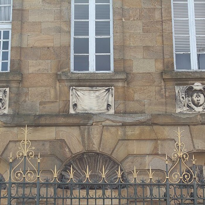 Photo de Ancien château ou Palais des ducs de Bourbon