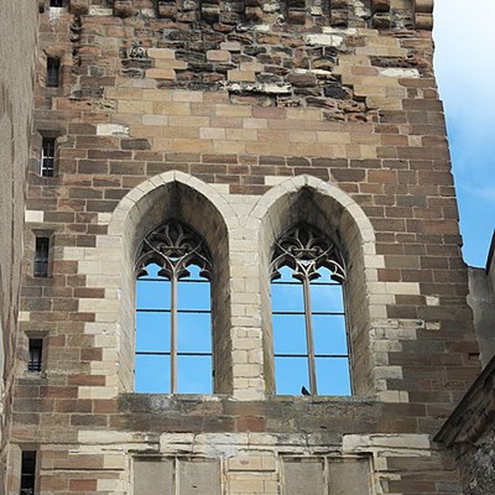 Photo de Ancien château ou Palais des ducs de Bourbon