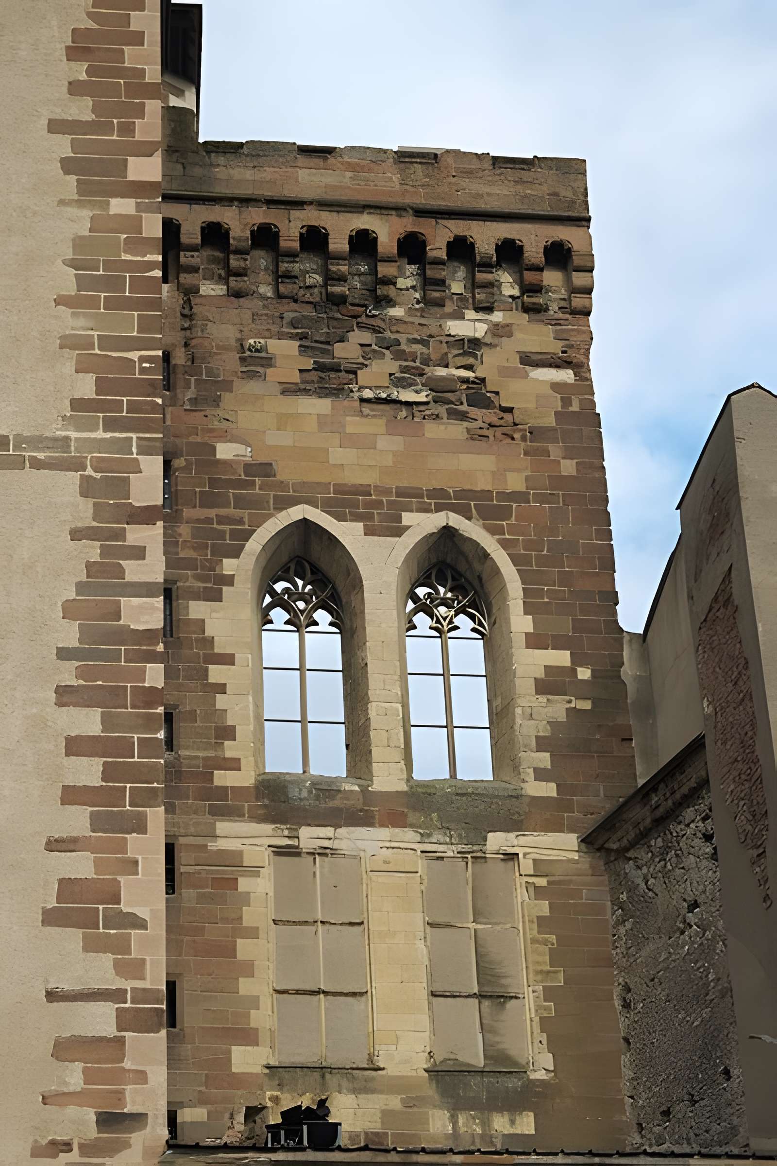 Ancien château ou Palais des ducs de Bourbon