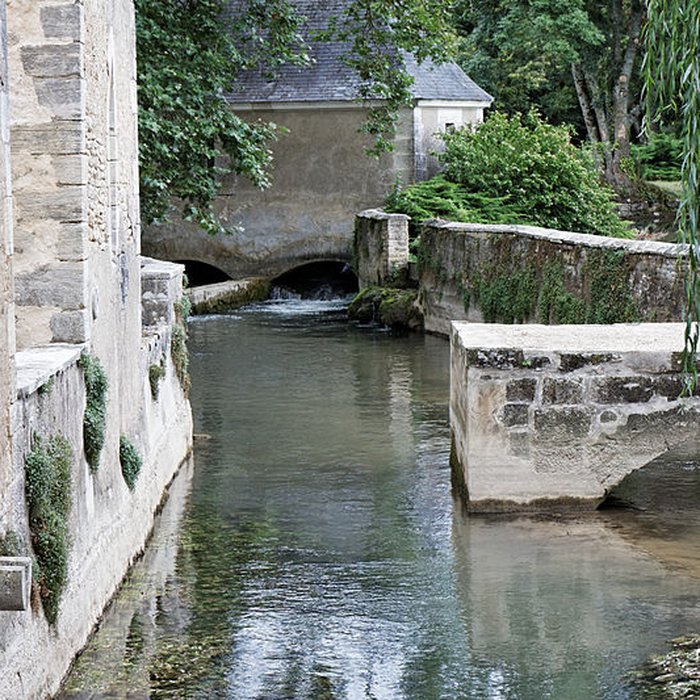 Photo de Château des Granges à Suilly-la-Tour