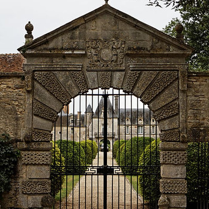 Photo de Château des Granges à Suilly-la-Tour