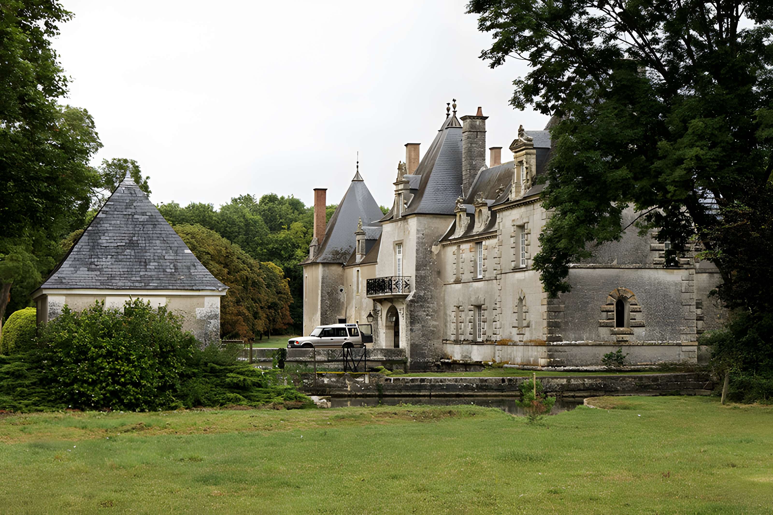Château des Granges à Suilly-la-Tour