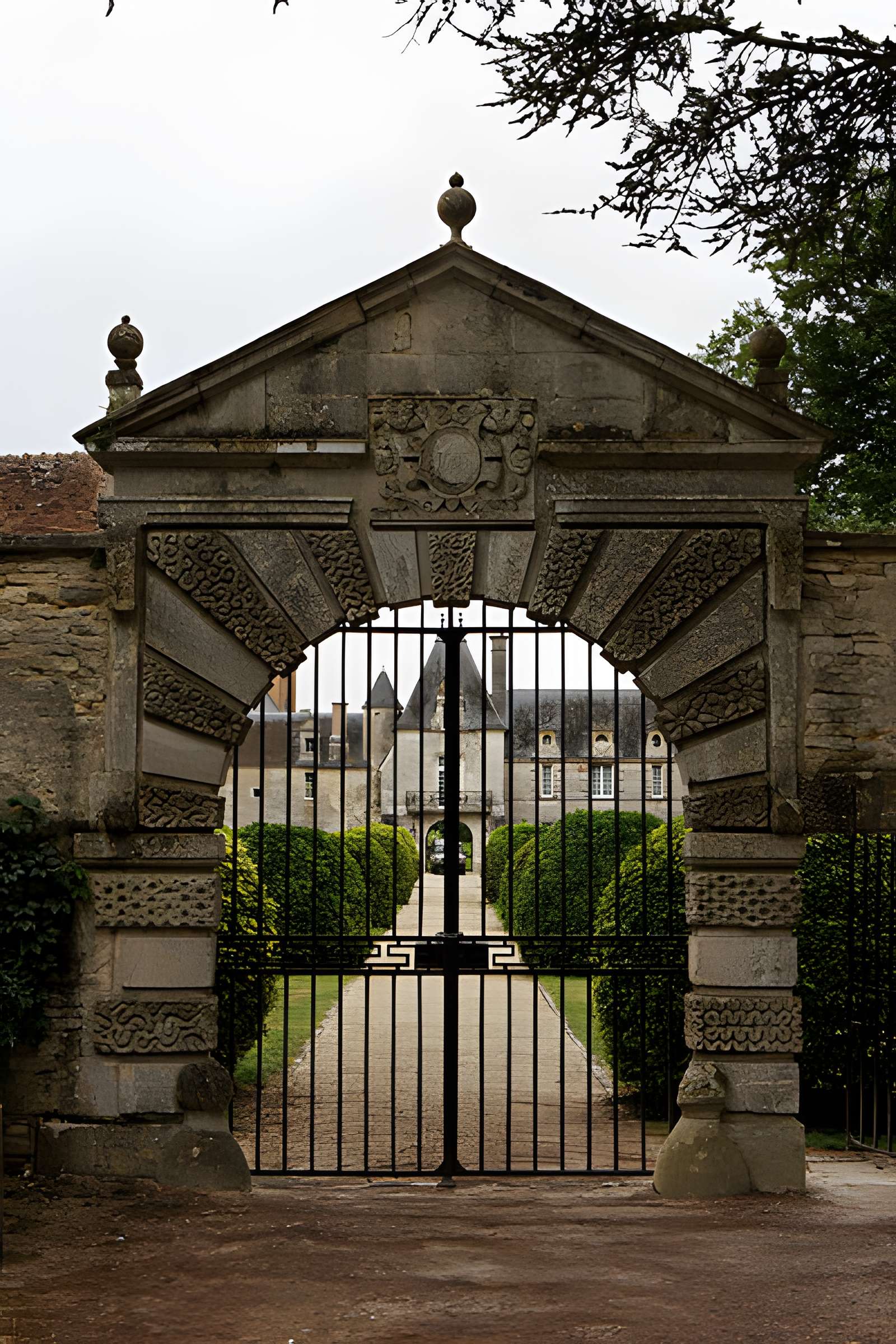 Château des Granges à Suilly-la-Tour