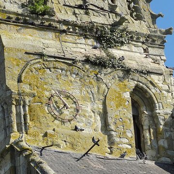 Église Notre-Dame dÈve