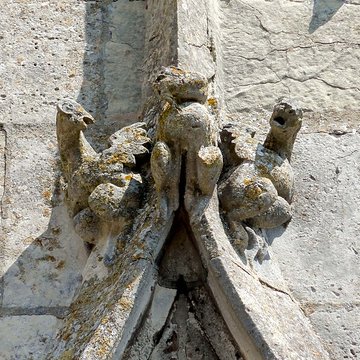 Église Notre-Dame dÈve