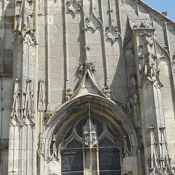 Église Notre-Dame dÈve