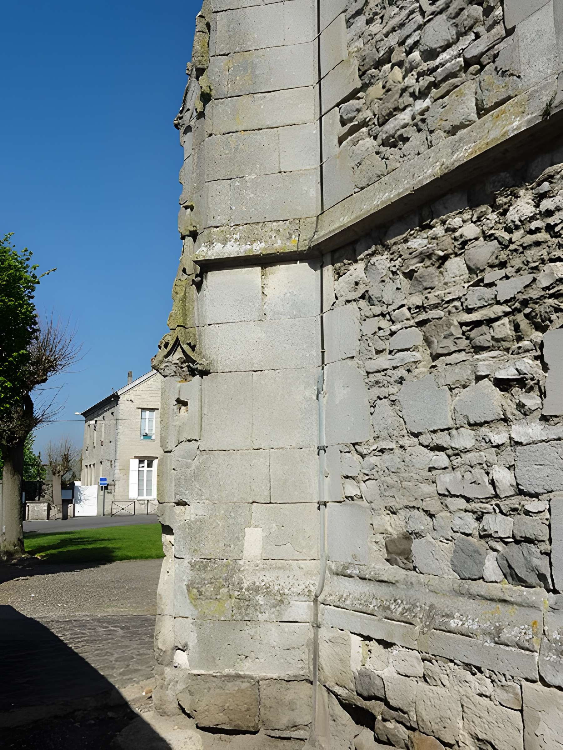 Église Notre-Dame d'Ève