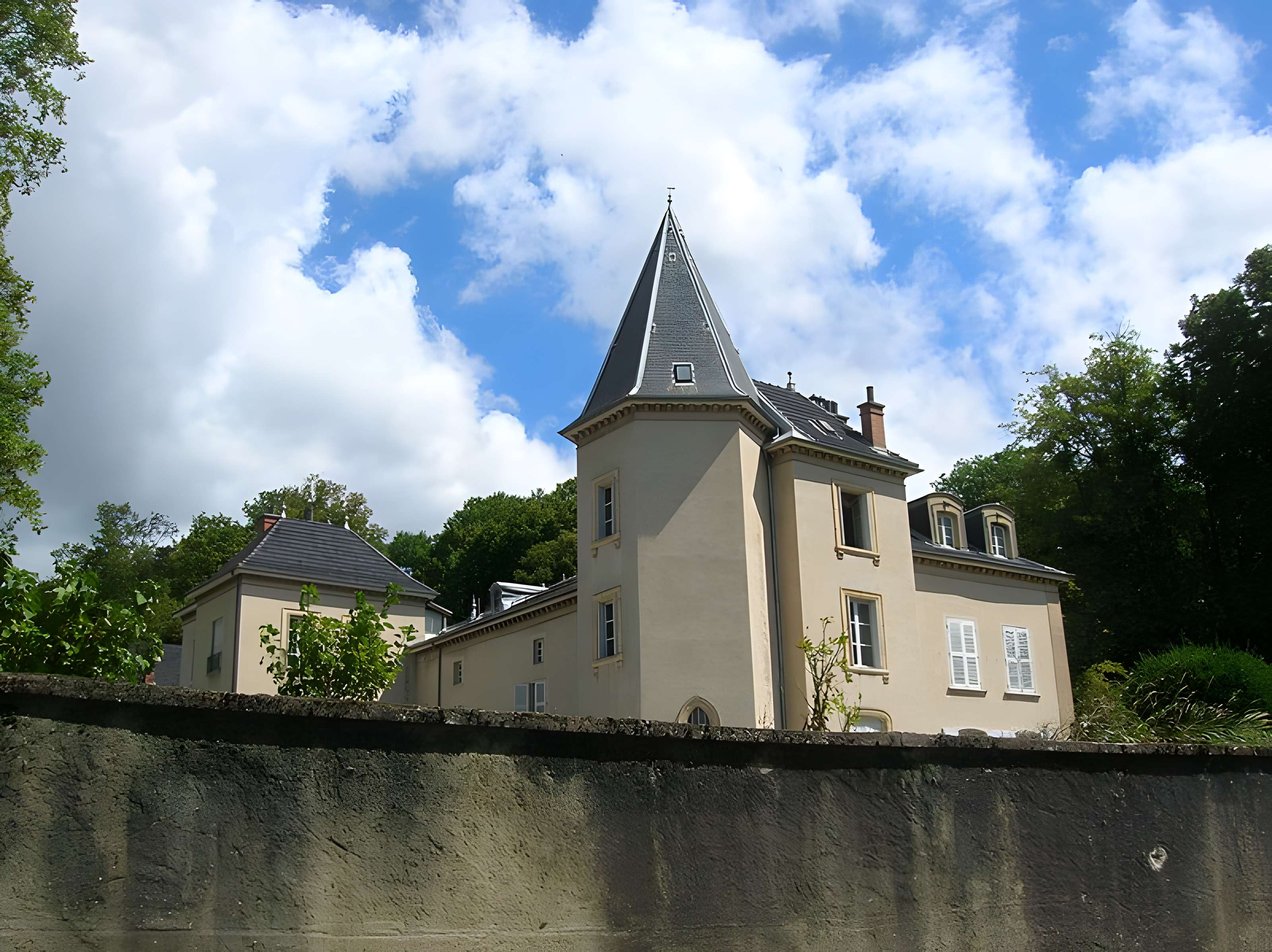 Château des Rollands de Haute-Jarrie