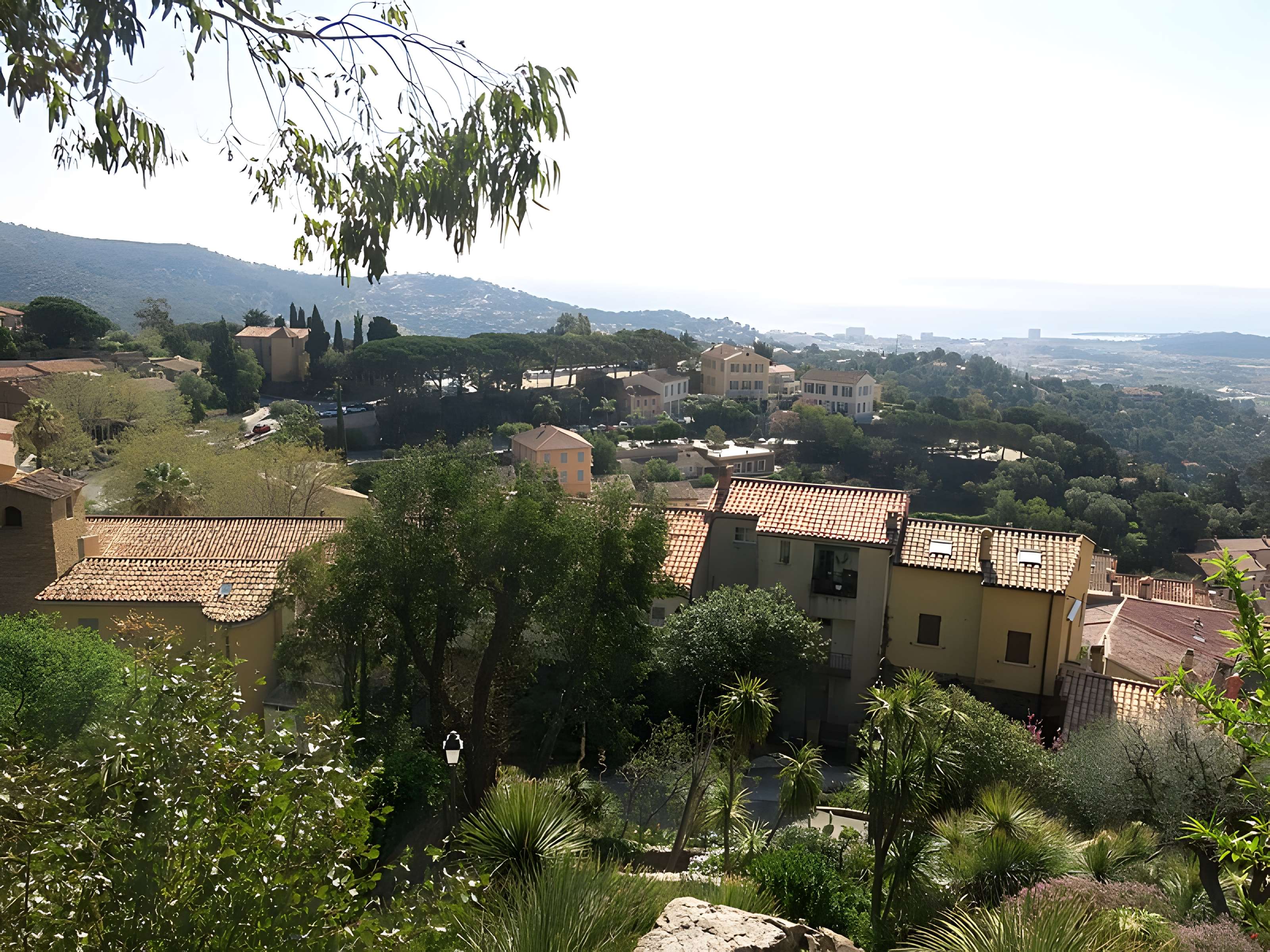 Château des seigneurs de Foz