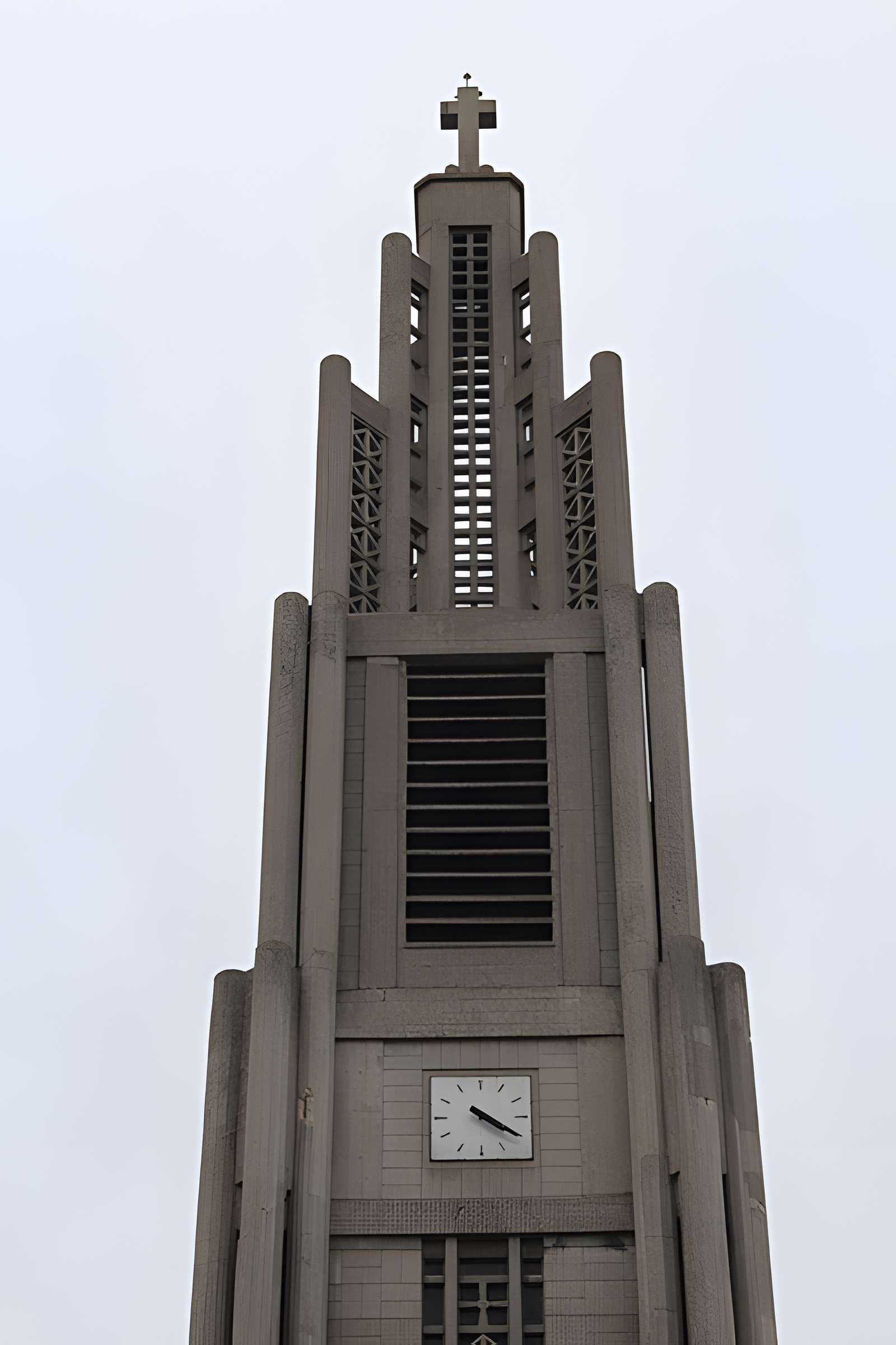 Eglise Notre-Dame (oeuvre d'Auguste Perret)