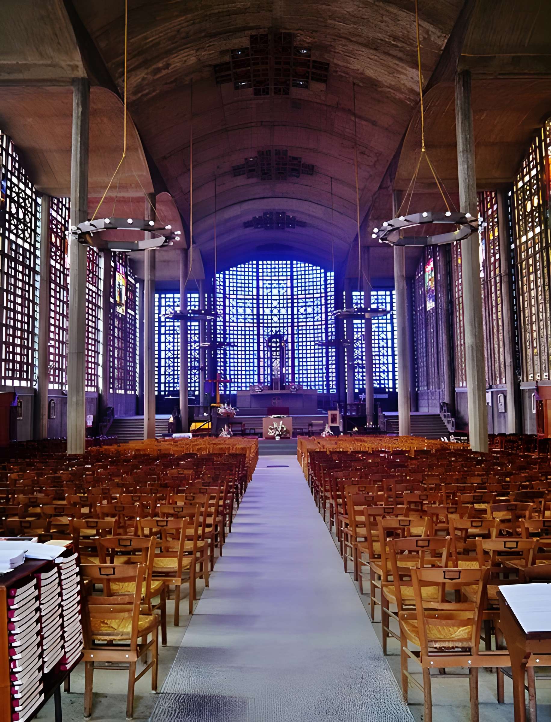 Eglise Notre-Dame (oeuvre d'Auguste Perret)
