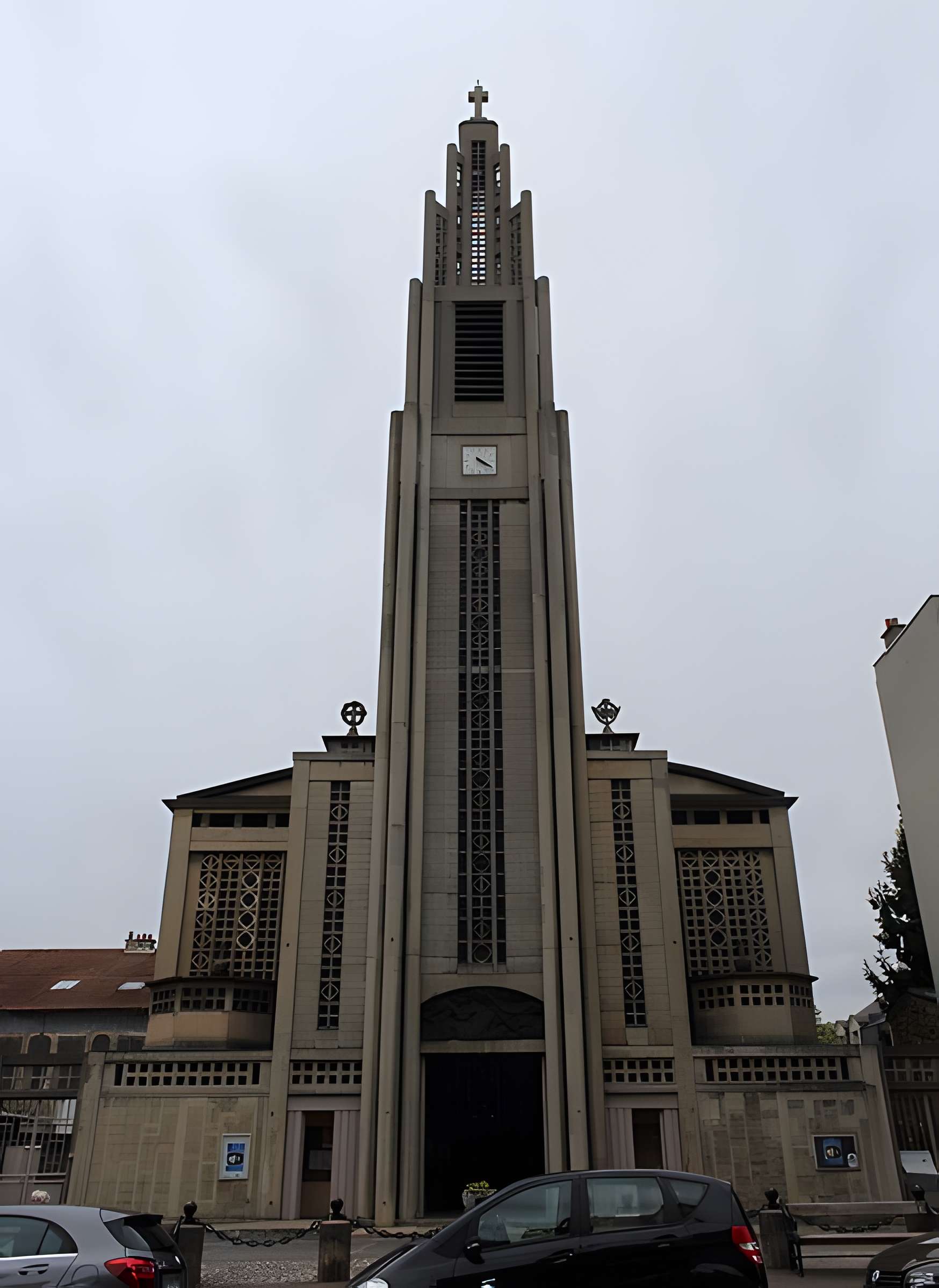 Eglise Notre-Dame (oeuvre d'Auguste Perret)
