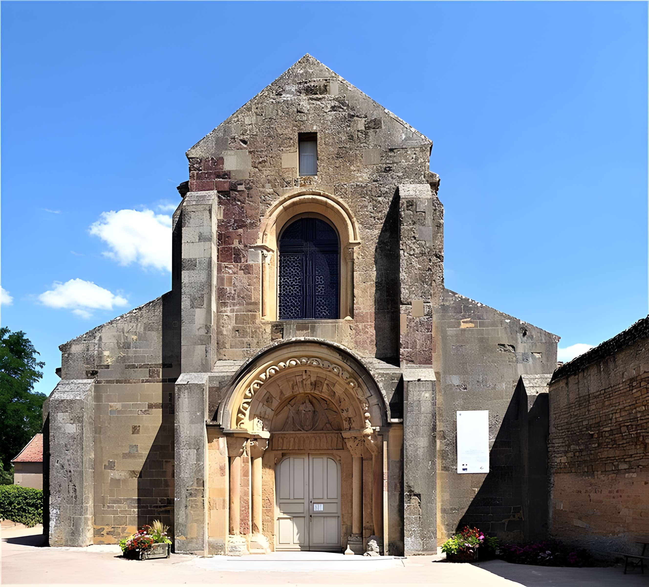 Église Notre-Dame-de-l'Assomption d'Anzy-le-Duc