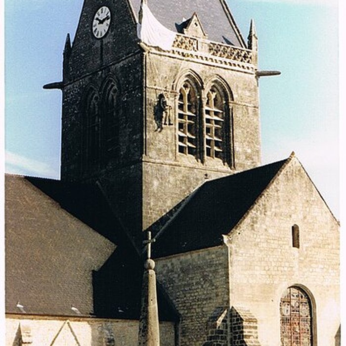 Photo de Église Notre-Dame-de-lAssomption de Sainte-Mère-Église