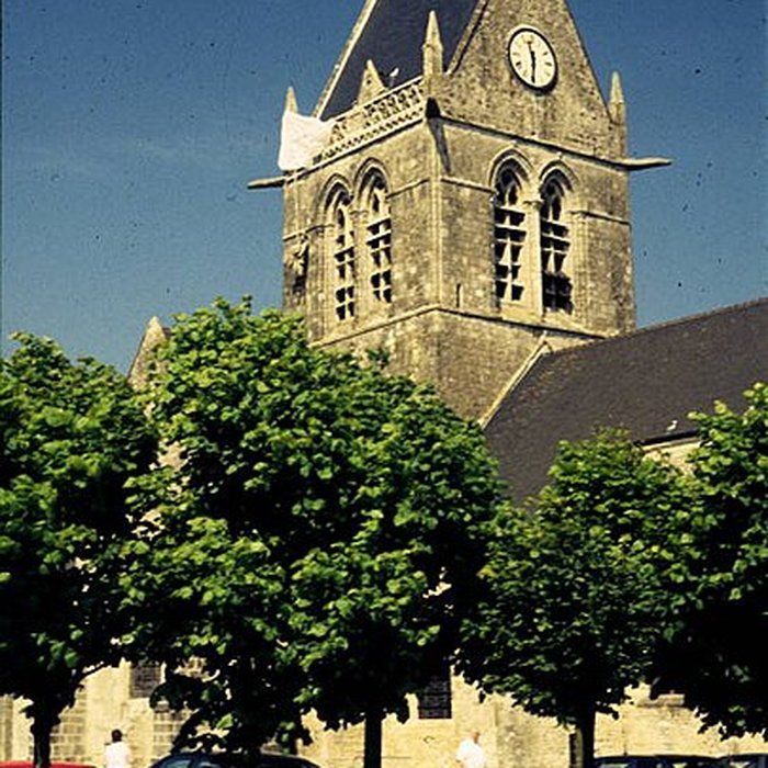 Photo de Église Notre-Dame-de-lAssomption de Sainte-Mère-Église