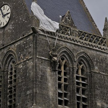 Église Notre-Dame-de-lAssomption de Sainte-Mère-Église