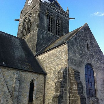 Église Notre-Dame-de-lAssomption de Sainte-Mère-Église