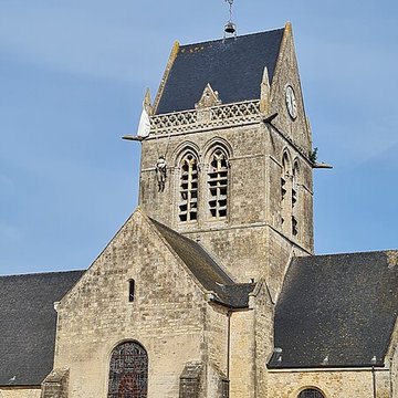 Église Notre-Dame-de-lAssomption de Sainte-Mère-Église