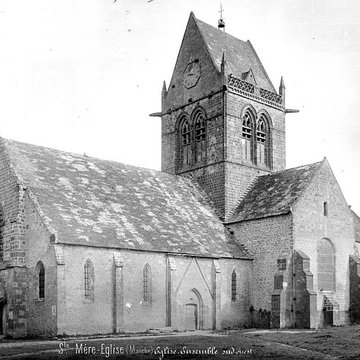 Église Notre-Dame-de-lAssomption de Sainte-Mère-Église