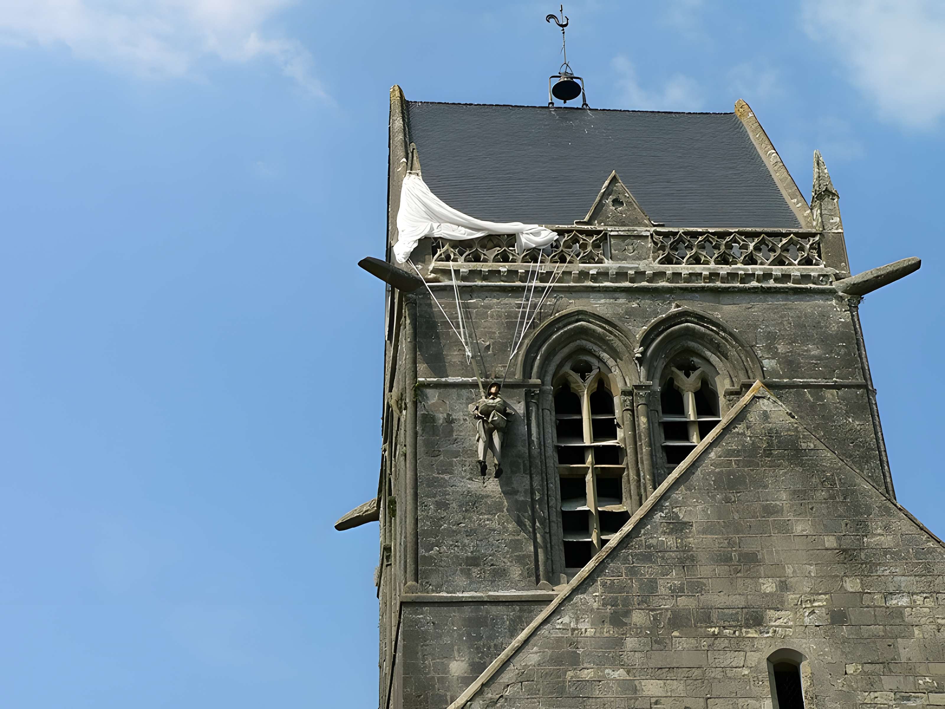 Église Notre-Dame-de-l'Assomption de Sainte-Mère-Église