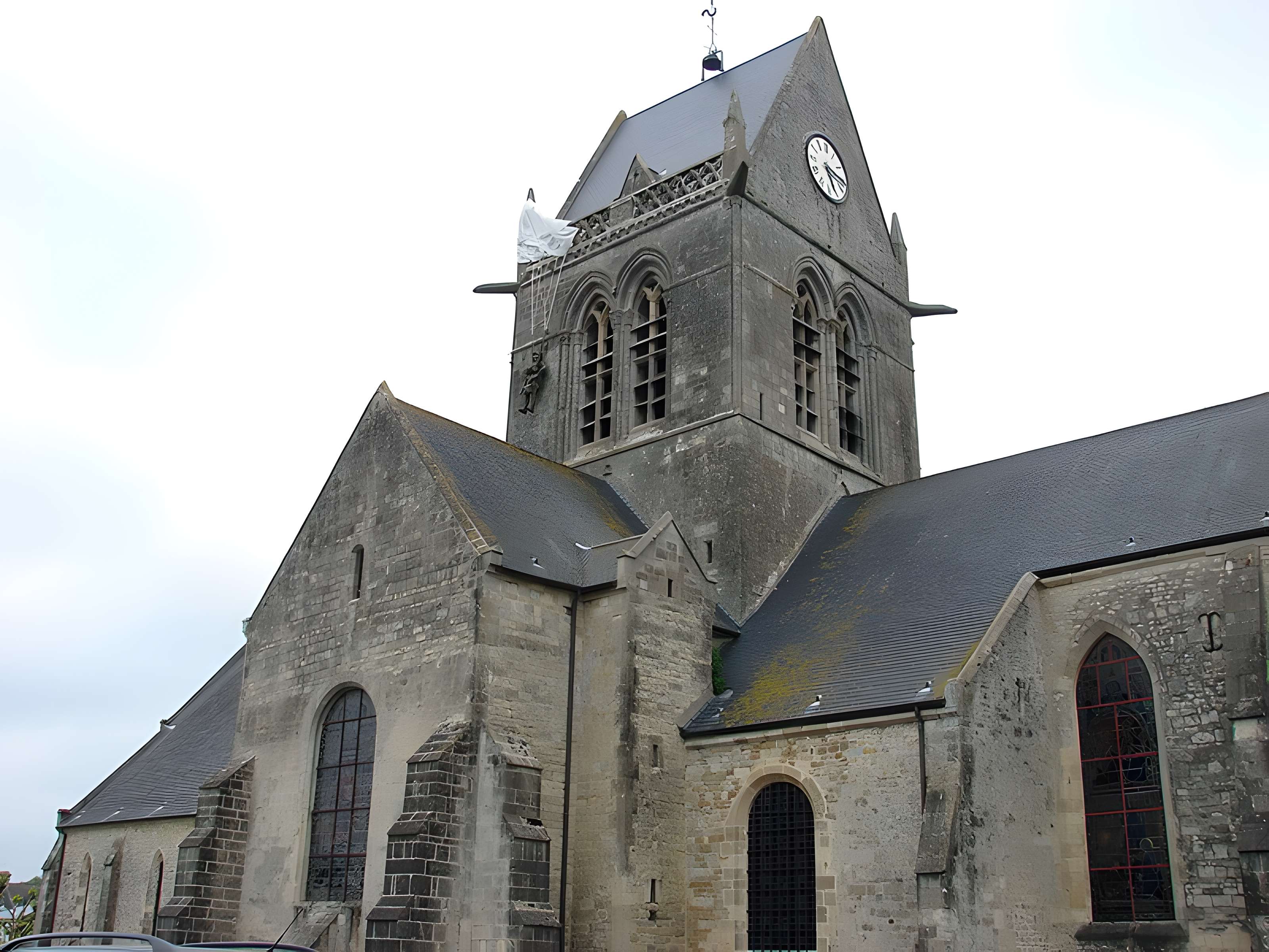 Église Notre-Dame-de-l'Assomption de Sainte-Mère-Église