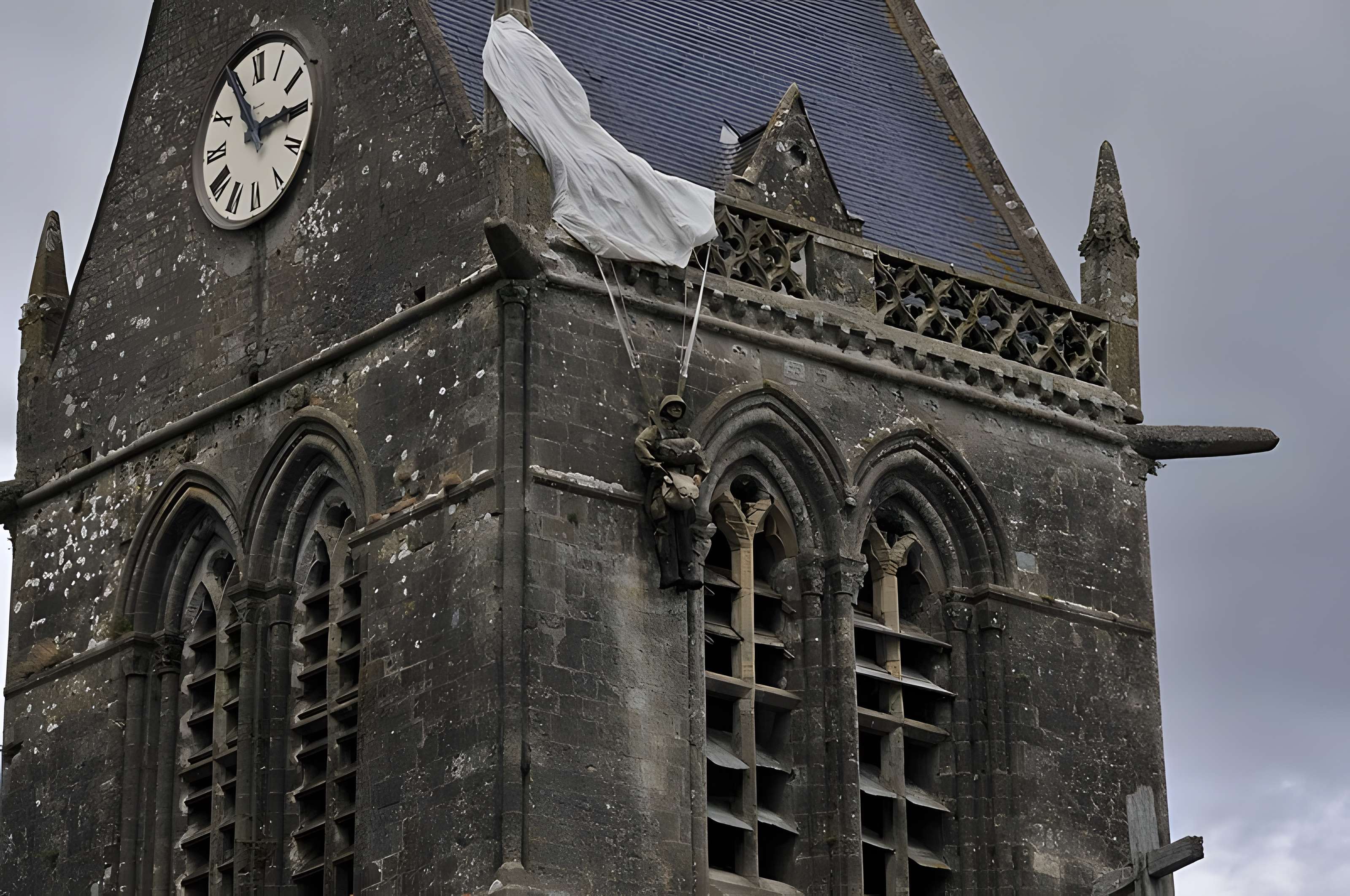 Église Notre-Dame-de-l'Assomption de Sainte-Mère-Église