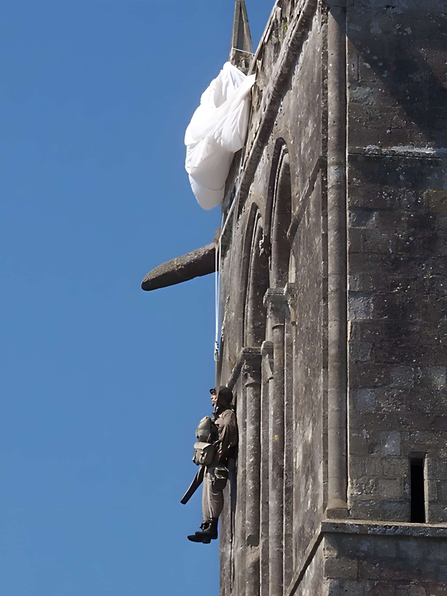 Église Notre-Dame-de-l'Assomption de Sainte-Mère-Église