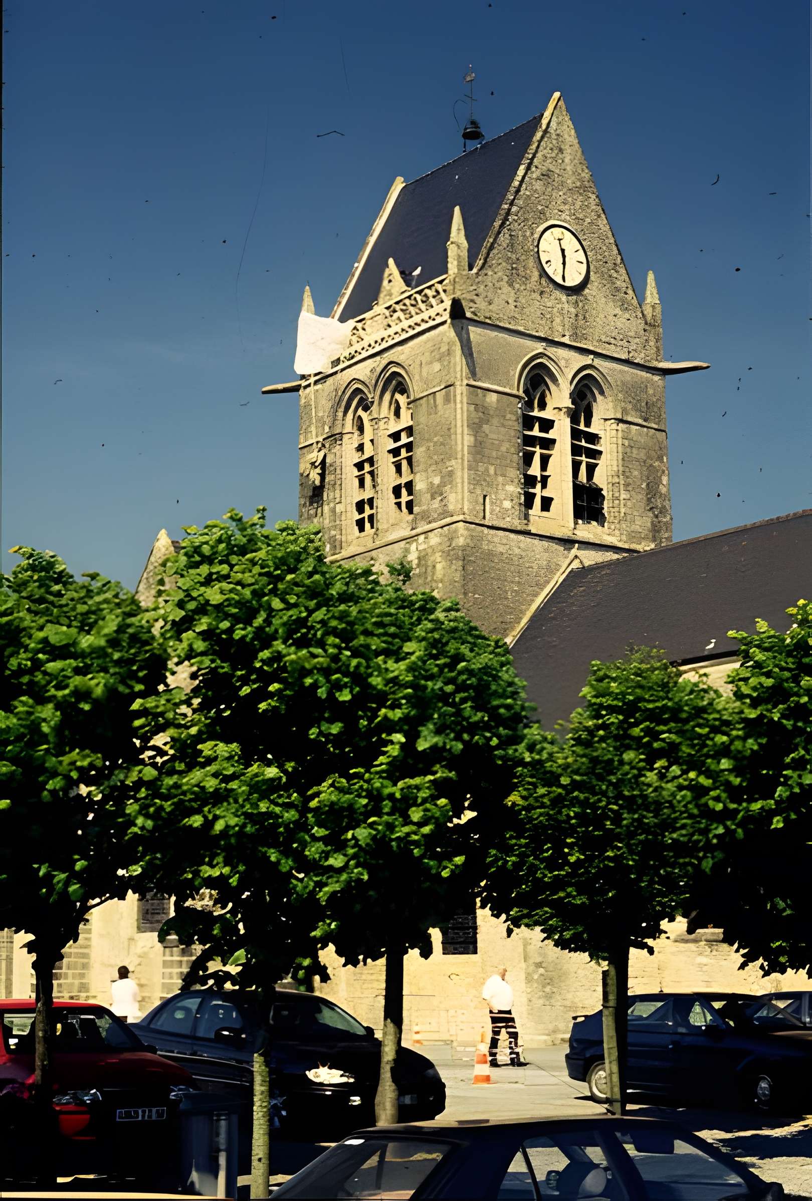 Église Notre-Dame-de-l'Assomption de Sainte-Mère-Église