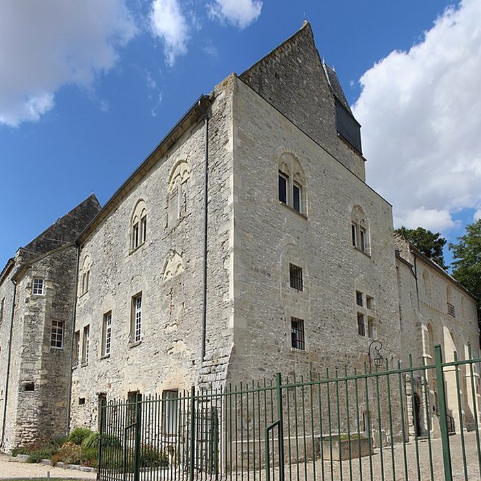 Photo de Château Saint-Aubin de Crépy-en-Valois