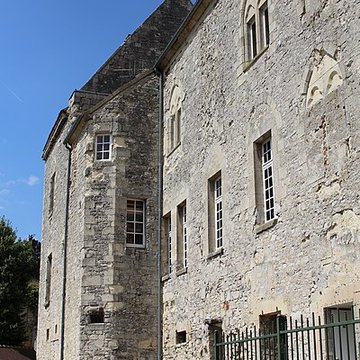 Château Saint-Aubin de Crépy-en-Valois