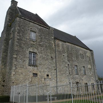 Château Saint-Aubin de Crépy-en-Valois