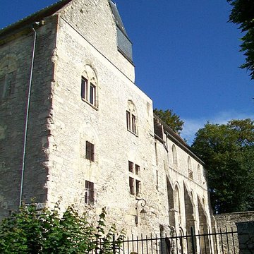 Château Saint-Aubin de Crépy-en-Valois