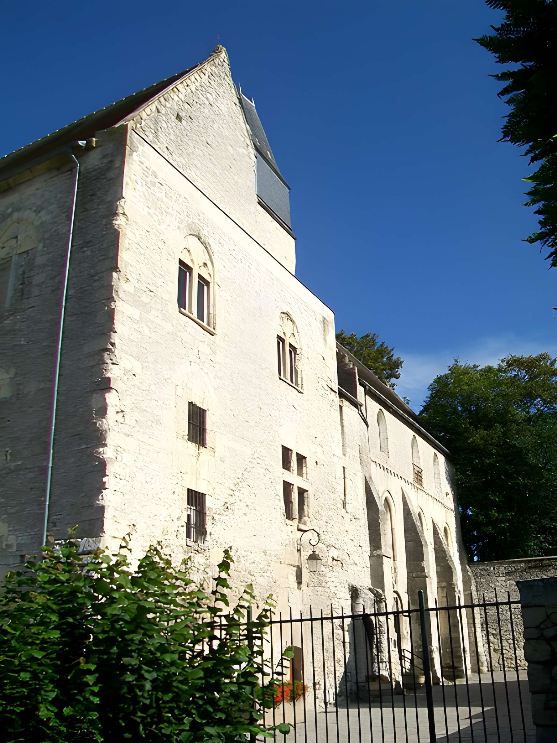 Château Saint-Aubin de Crépy-en-Valois