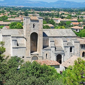 Église Notre-Dame-de-Nazareth de Pernes-les-Fontaines 
