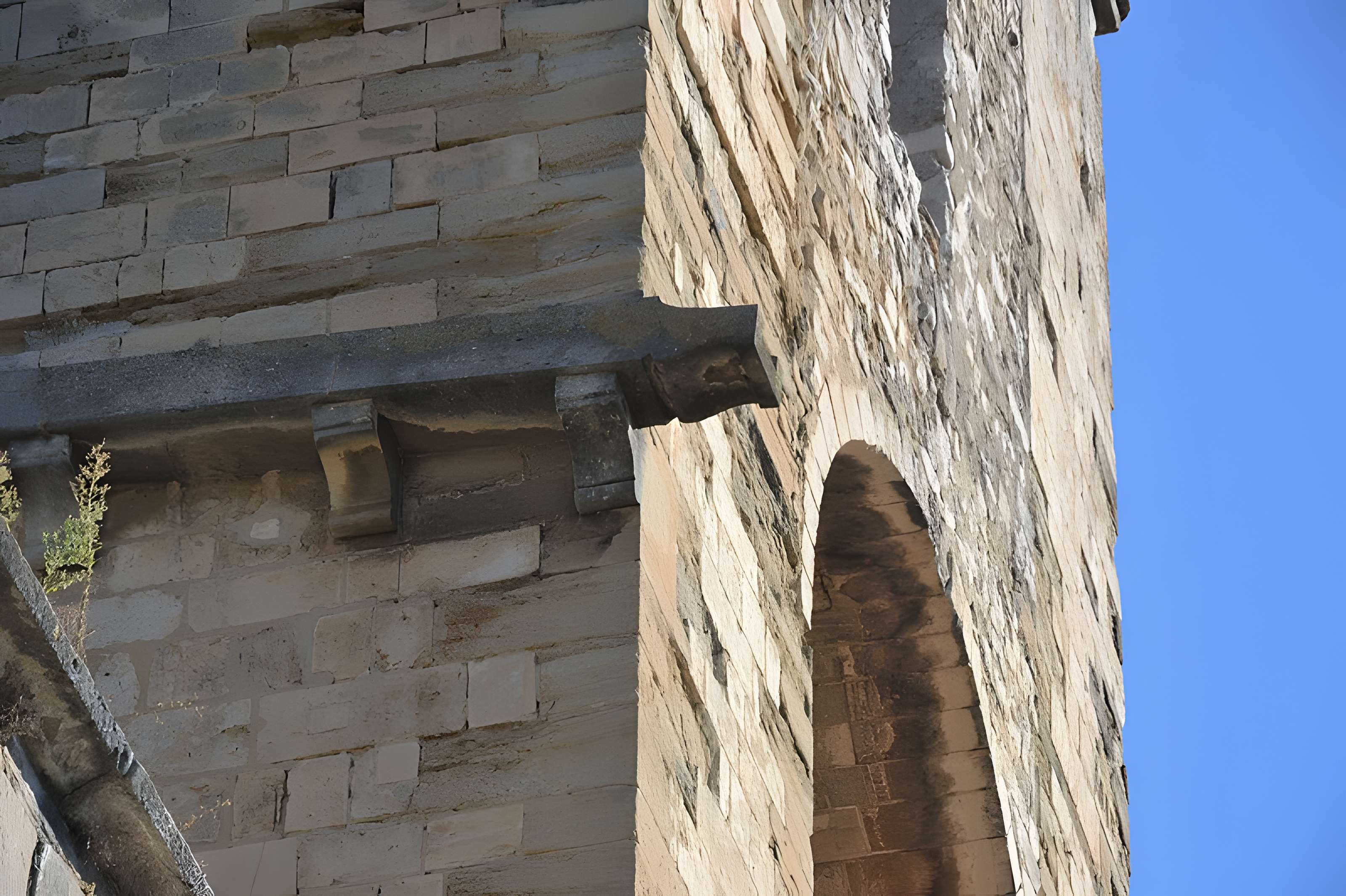 Église Notre-Dame-de-Nazareth de Pernes-les-Fontaines 