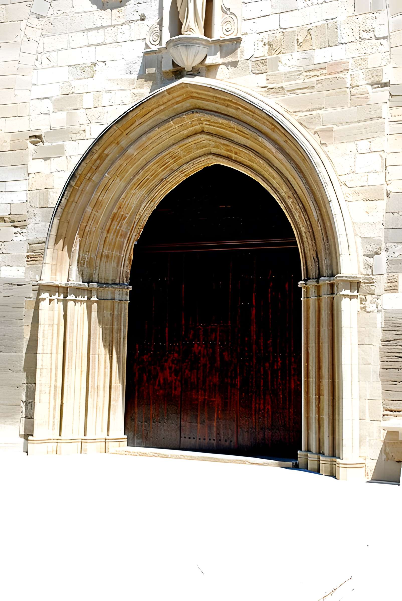 Église Notre-Dame-de-Nazareth de Pernes-les-Fontaines 