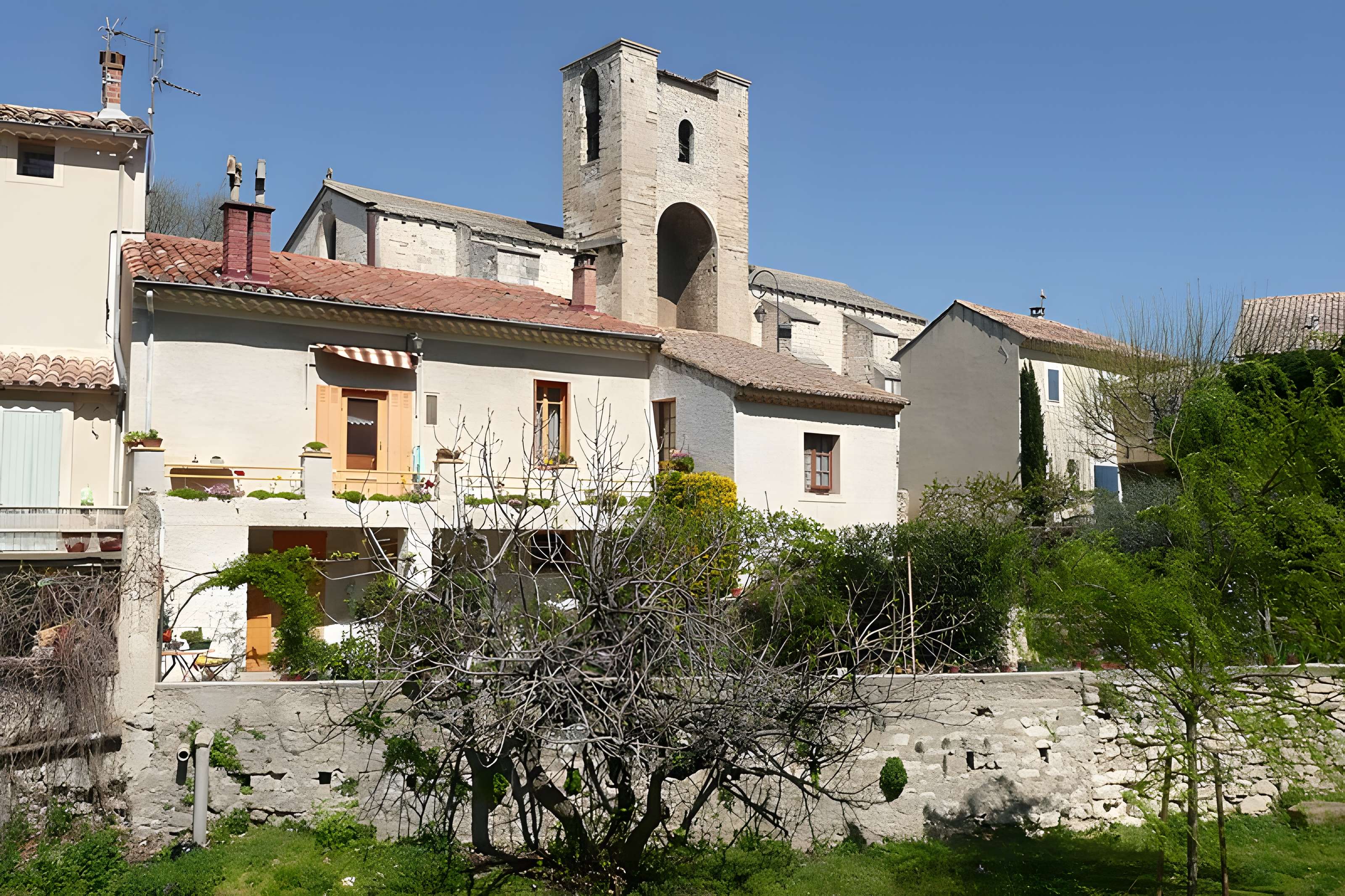 Église Notre-Dame-de-Nazareth de Pernes-les-Fontaines 