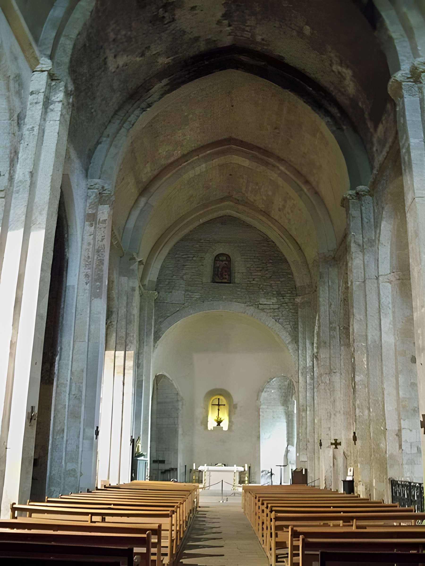 Église Notre-Dame-de-Nazareth de Pernes-les-Fontaines 