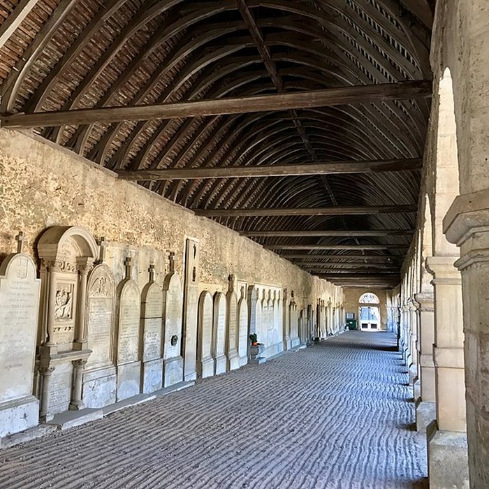 Photo de Cimetière de Montfort-lAmaury