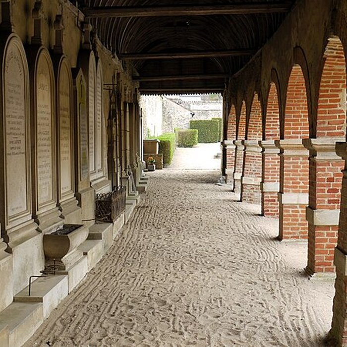 Photo de Cimetière de Montfort-lAmaury