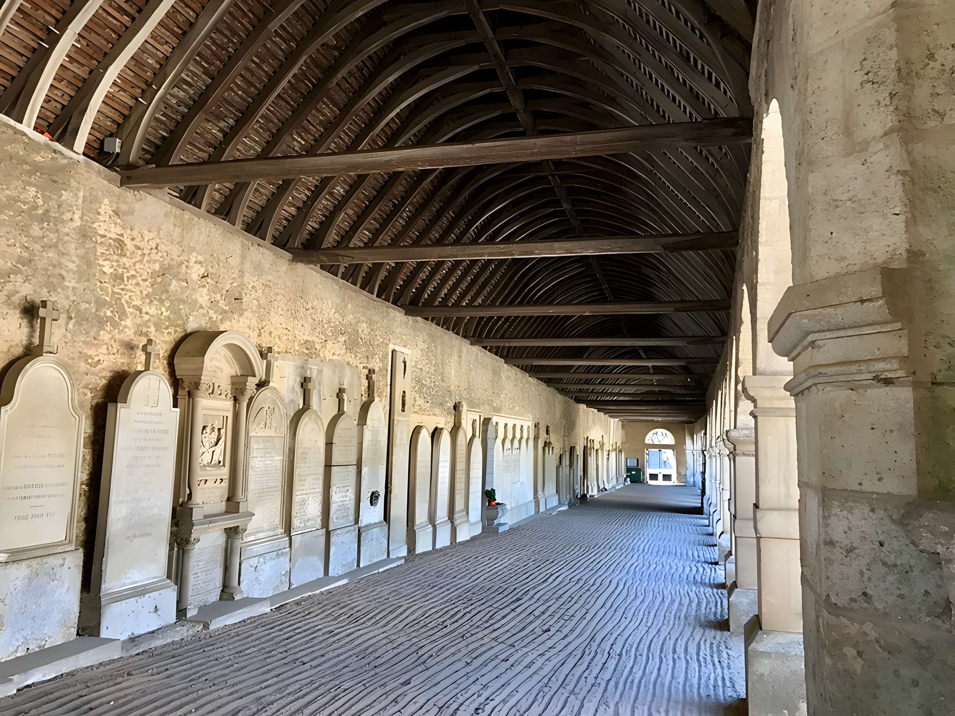 Cimetière de Montfort-l'Amaury
