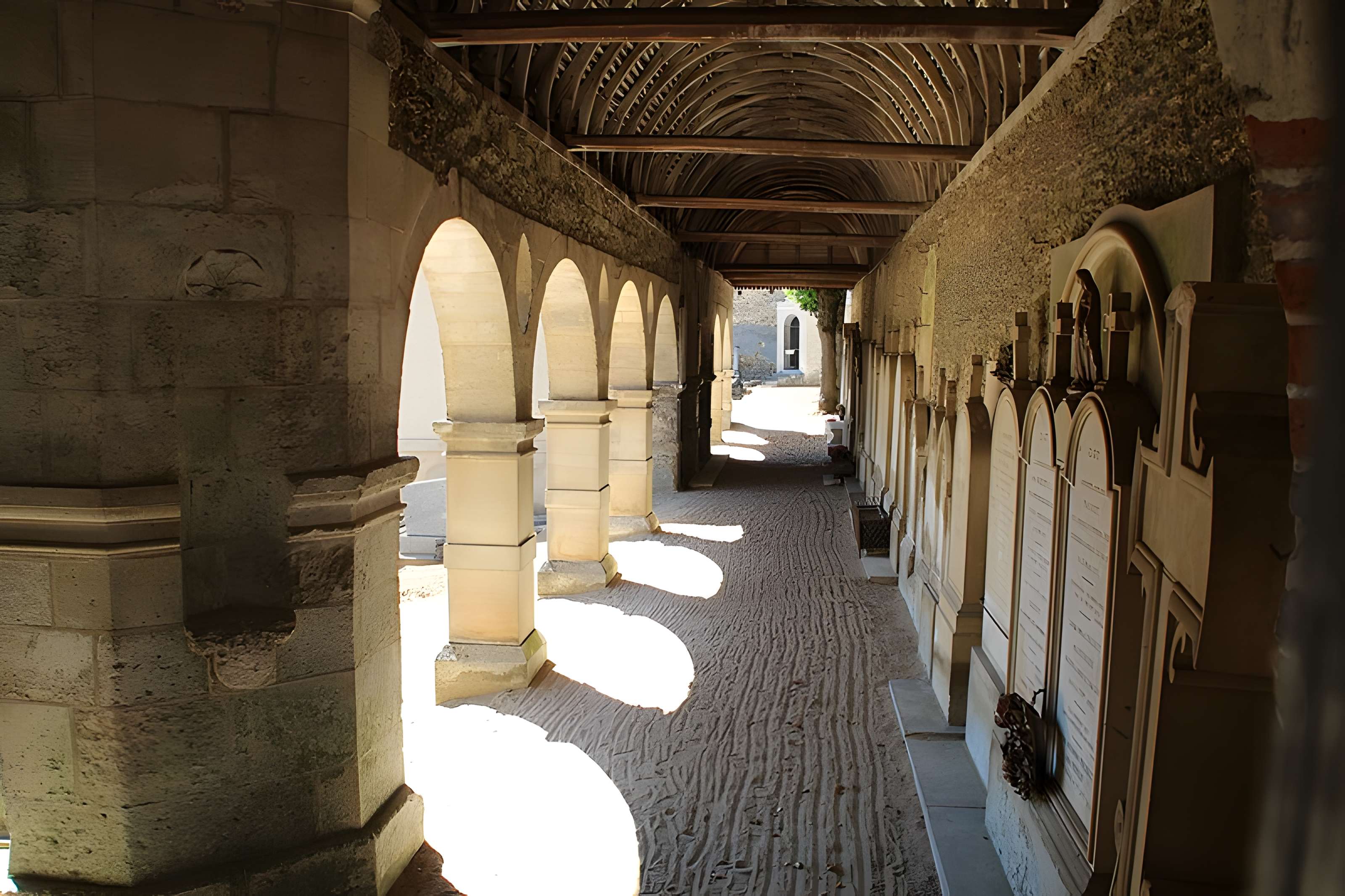Cimetière de Montfort-l'Amaury