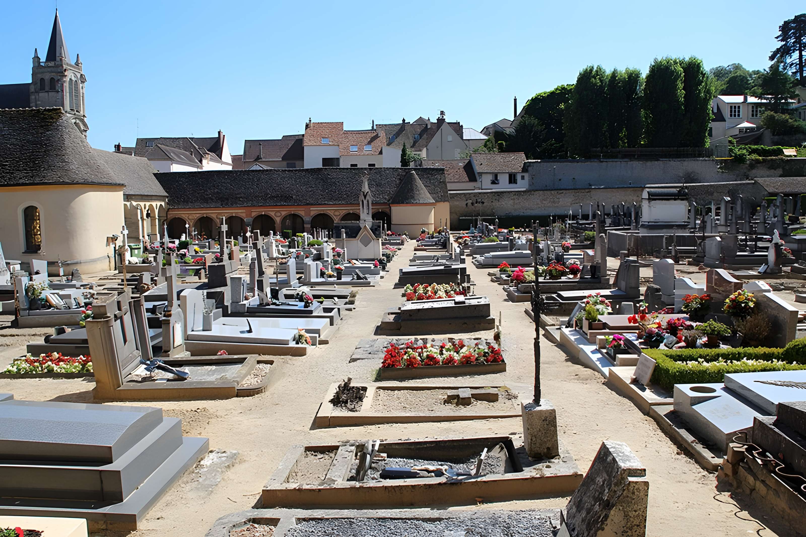 Cimetière de Montfort-l'Amaury
