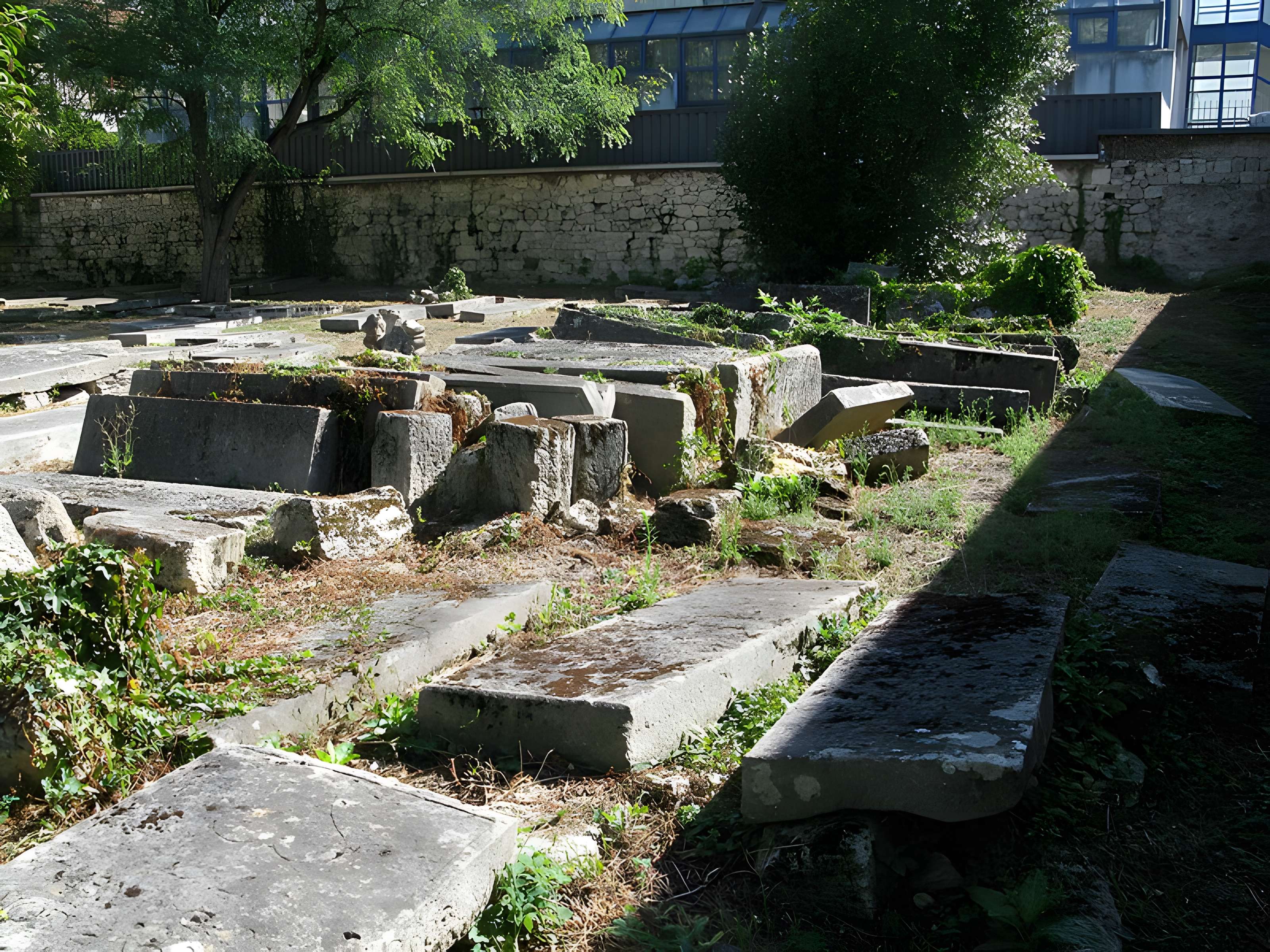 Cimetière des Juifs portugais, Cours de l'Yser à Bordeaux